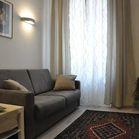 The Appartement *